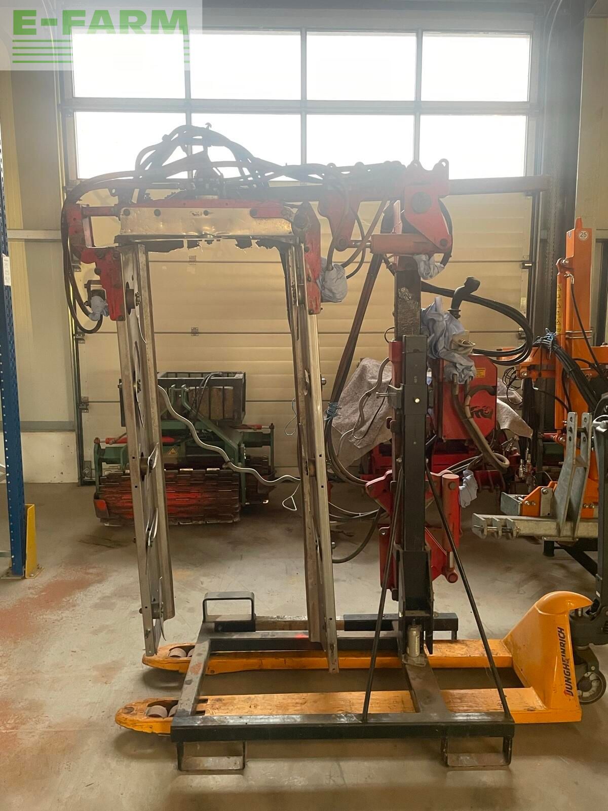 Orchard and vineyard equipment other €6,950