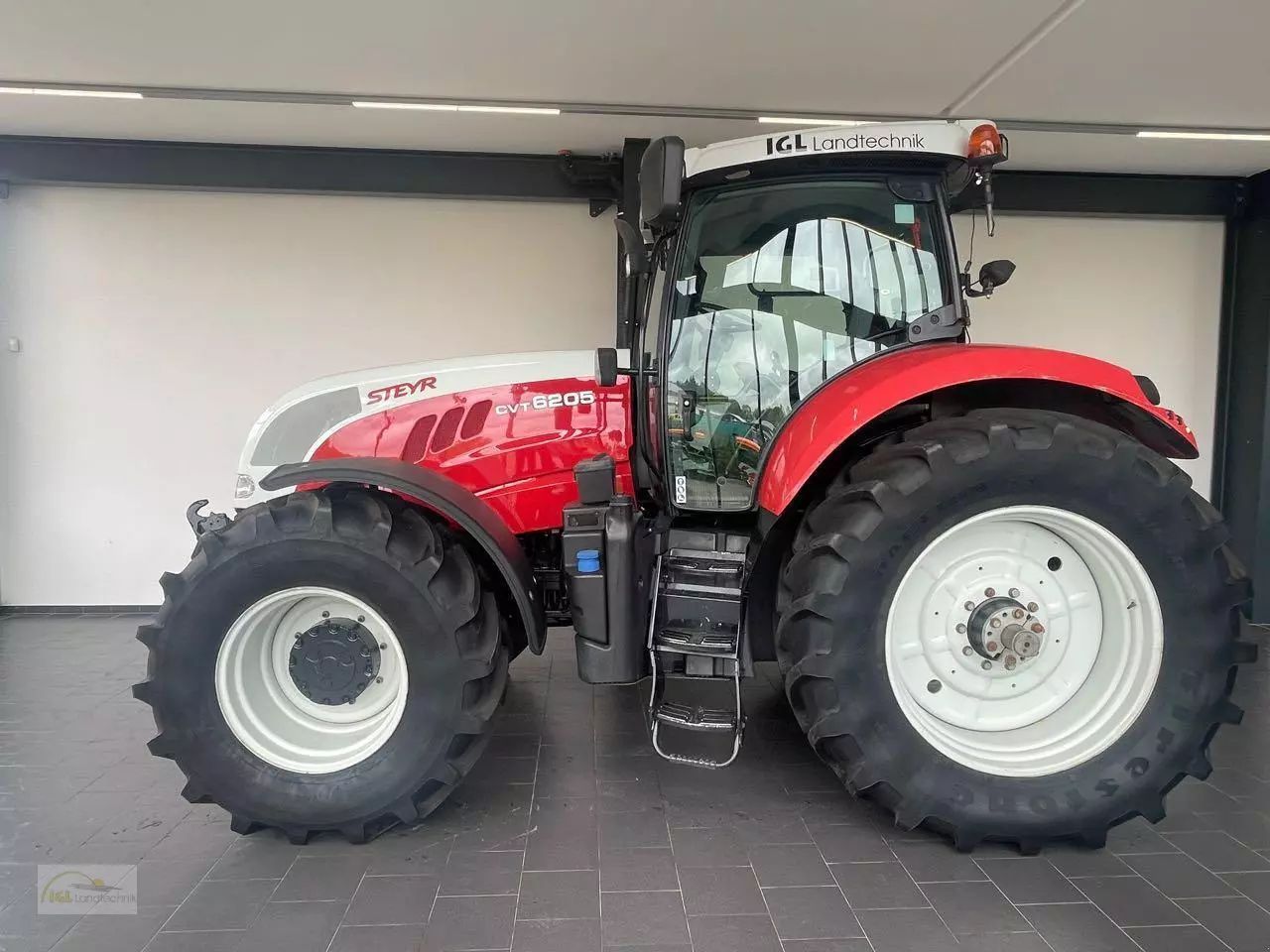 Steyr CVT 6205 Traktor 60 000 €