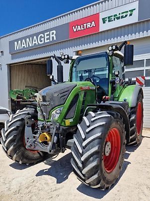 E-FARM: Fendt 720 Vario - Tracteur - id ZAA3YBN - 165 000 € - Année: 2023 - Lecture du nombre d'heure: 1 185,Puissance du moteur (chevaux): 200,France