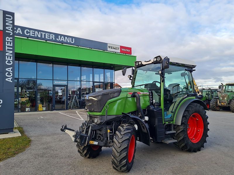 E-FARM: Fendt 211 Vario F - Трактор - id YSA6SXN - 92 000 € - Година на построяване: 2021 - Работни часове на двигателя: 1452,Мощност на двигателя (HP): 114,Австрия