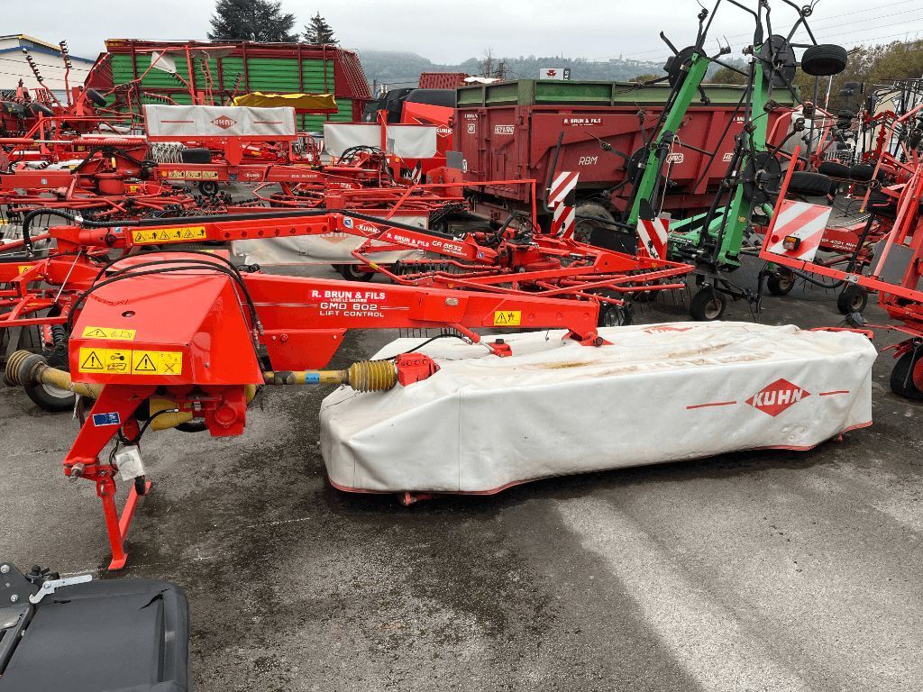 E-FARM: Kuhn gmd 802 - Mower - id Z9NAT2W - €5,500 - Year of construction: 2005 - France