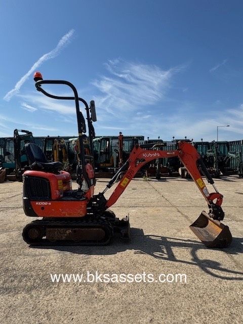 Kubota K008-5 Mini excavadora  14.869 €