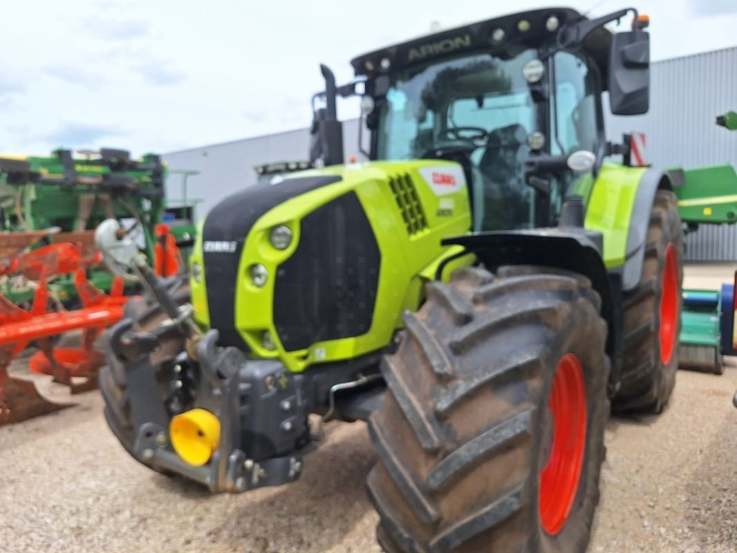 Claas Arion 660 CMATIC Tractor €115,000
