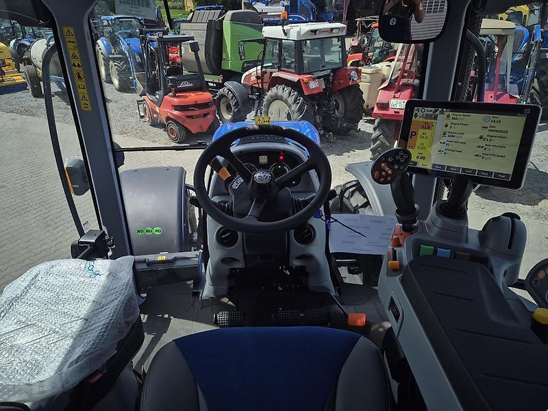 New Holland T6.180 AC Traktor 125.850 €