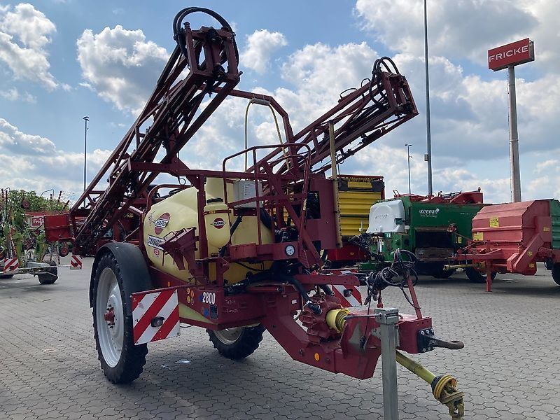 E-FARM: Hardi commander classic 2800 - Pulverizador - id CSKH1LA - 11.900 € - Año: 2006 - Alemania