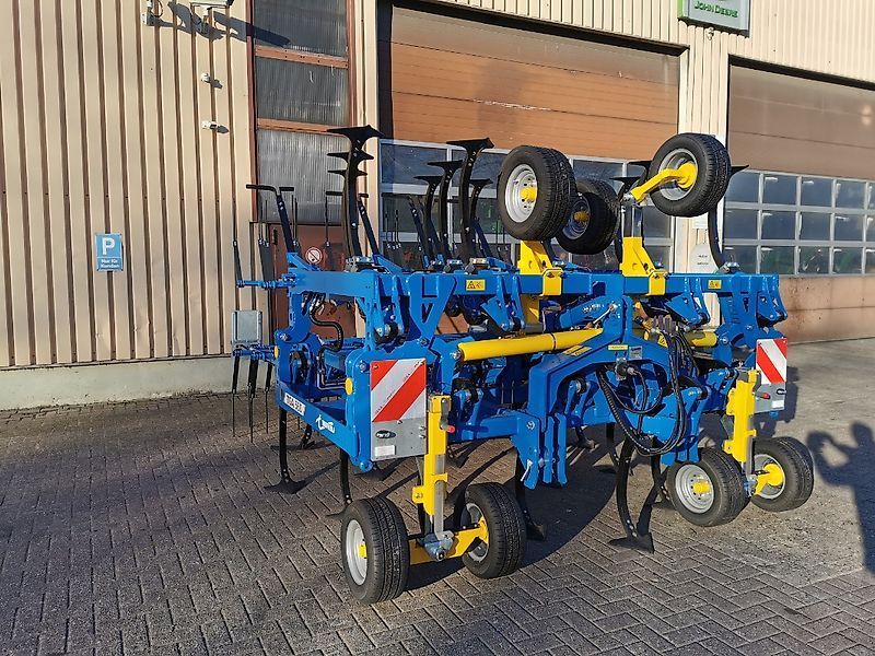 E-FARM: Treffler tga 560, präzisions grubber, - Grubber - id CPIVWKC - 40.125 € - Baujahr: 2023 - Deutschland