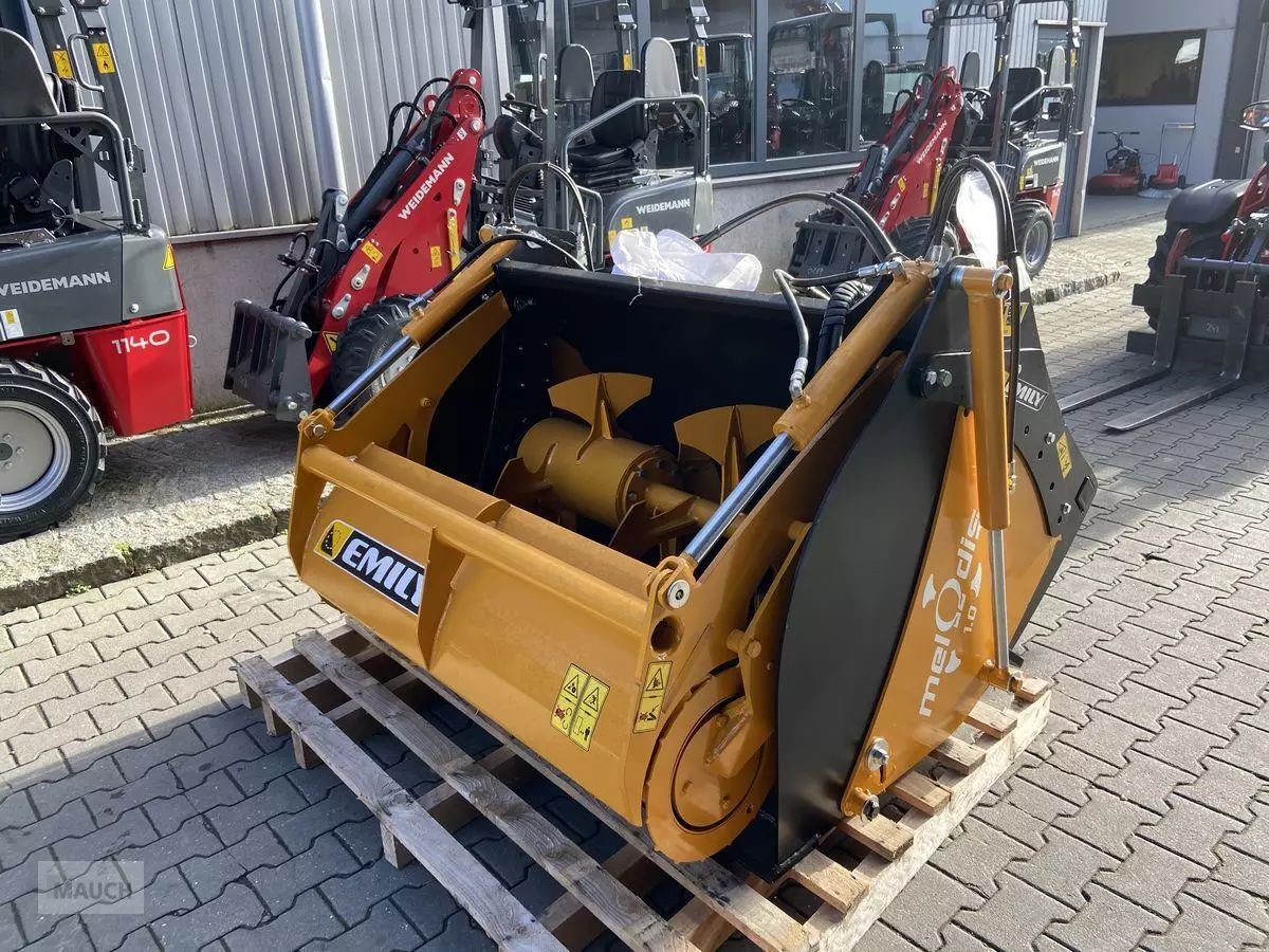 Emily misch- und verteilschaufel melodis Silage cutter and feeder