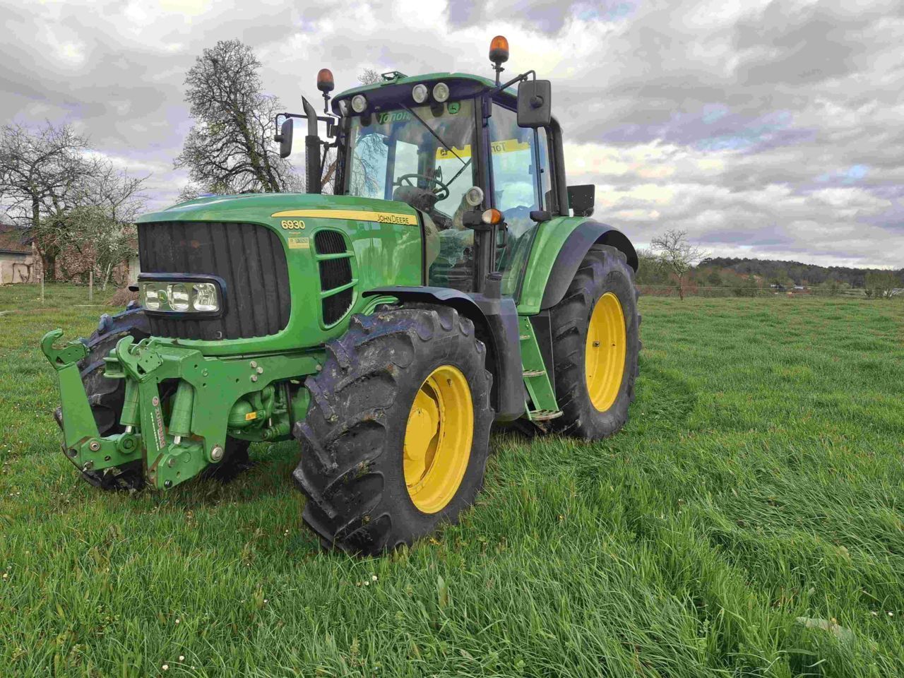 John Deere 6930 Premium Traktor 50 000 €