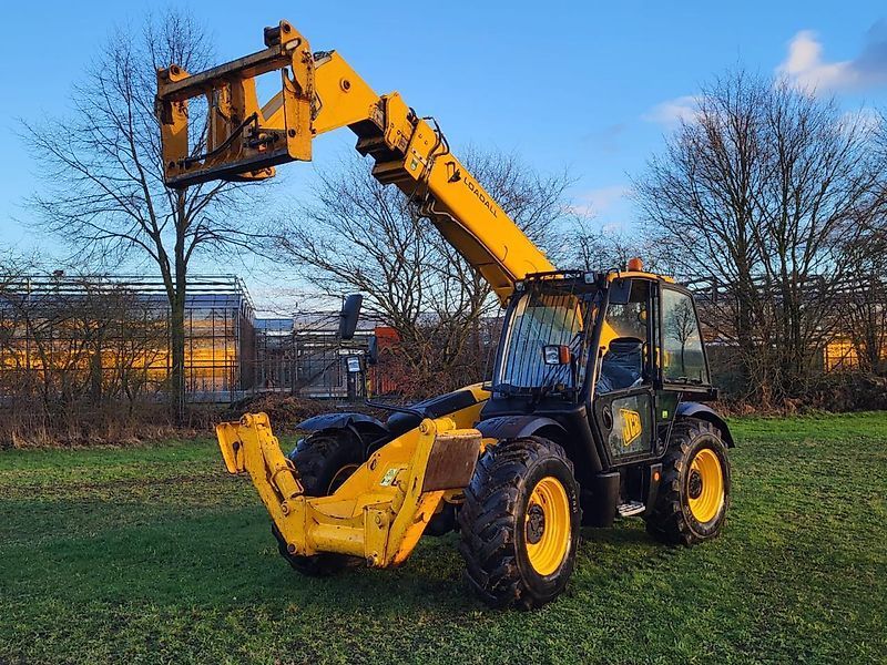 E-FARM: JCB 533-105 - Chargeur télescopique  - id EUTNQLE - 34 000 € - Année: 2007 - Lecture du nombre d'heure: 5 194,Allemagne