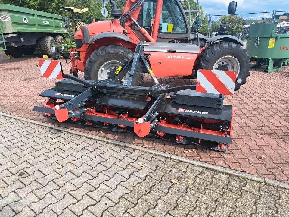 E-FARM: SAPHIR sinuscut 300 - Presses and roller - id 7VYALKW - €9,300 - Year of construction: 2022 - Germany