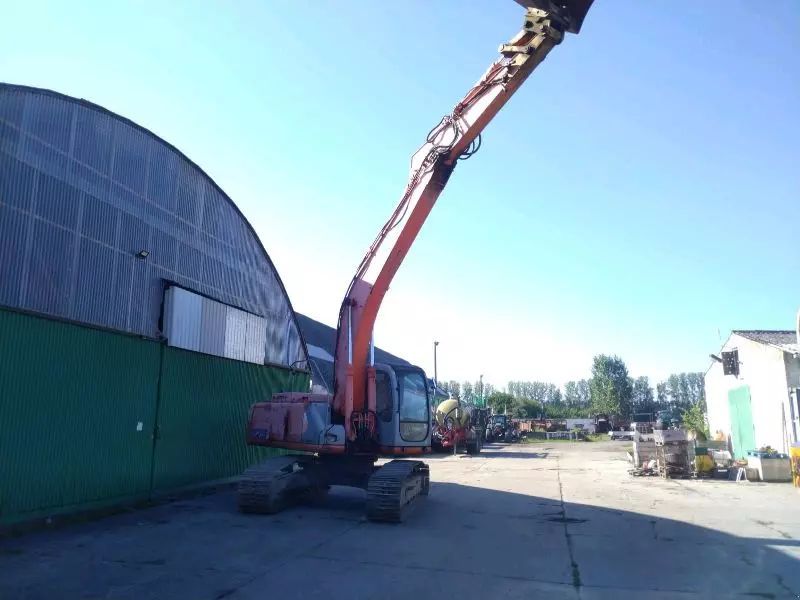 E-FARM: Fiat-Kobelco e215 evolution - Excavadora - id SHMMVFN - 18.500 € - Año: 2004 - Alemania