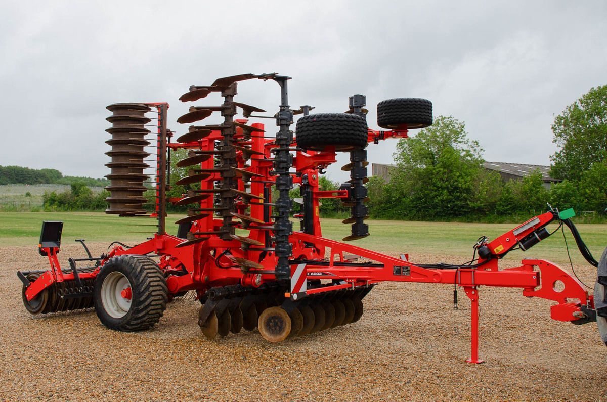 E-FARM: Kuhn optimer short discs 6m - Kultywator - id 89LZAEU - 35 557 € - Rok produkcji: 2021 - Zjednoczone Królestwo