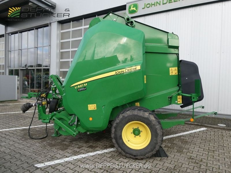 John Deere V461M baler €29,900