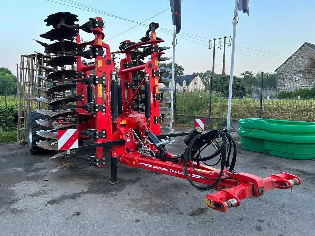 E-FARM: GREGOIRE BESSON occitan t60 - Kultivatorius - id TGDQZNC - 50 000 € - Gamybos metai: 2023 - Prancūzija