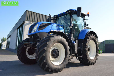 E-FARM: New Holland T7.210 - Traktor - id PETRK6B - 71.000 € - Baujahr: 2018 - Abgelesene Motorstunden: 4.169,Motorleistung (PS): 210,Belgien