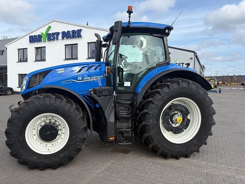 New Holland T7.275 HD Tractor €137,500