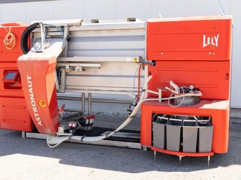 E-FARM: Lely astronaut a3 - Matériel de traite - id SP6MYQB - 28 500 € - Année: 2008 - Allemagne