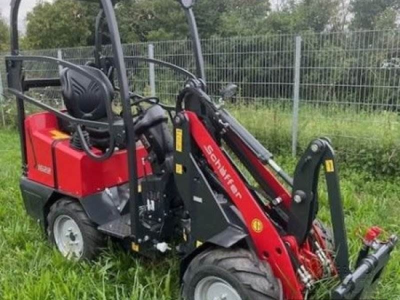 E-FARM: Schäffer 1622 - Kompaktlader - id B5S5IQH - 21.600 € - Baujahr: 2023 - Deutschland