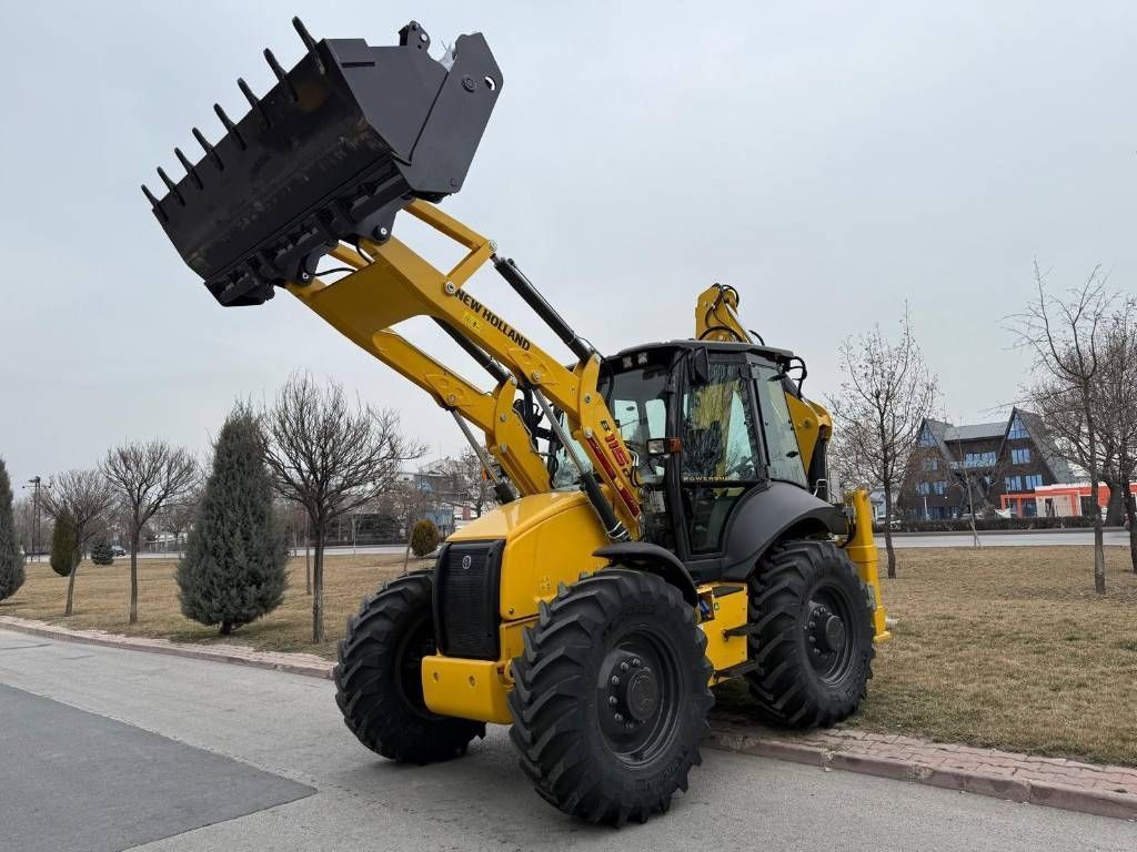 New Holland b 115 d Koparko-ładowarka 83 017 €