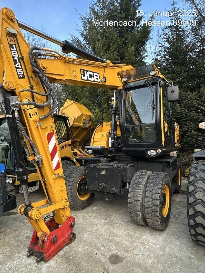 JCB js145w plus Wheeled excavator €135,000