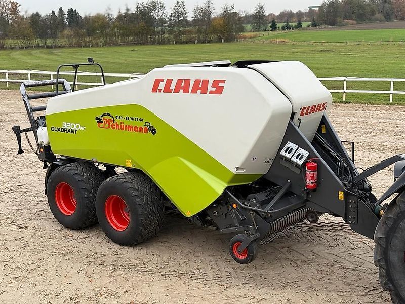 Claas quadrant 3200 rotocut quaderballenpresse bigpack Presse à balles 42 000 €