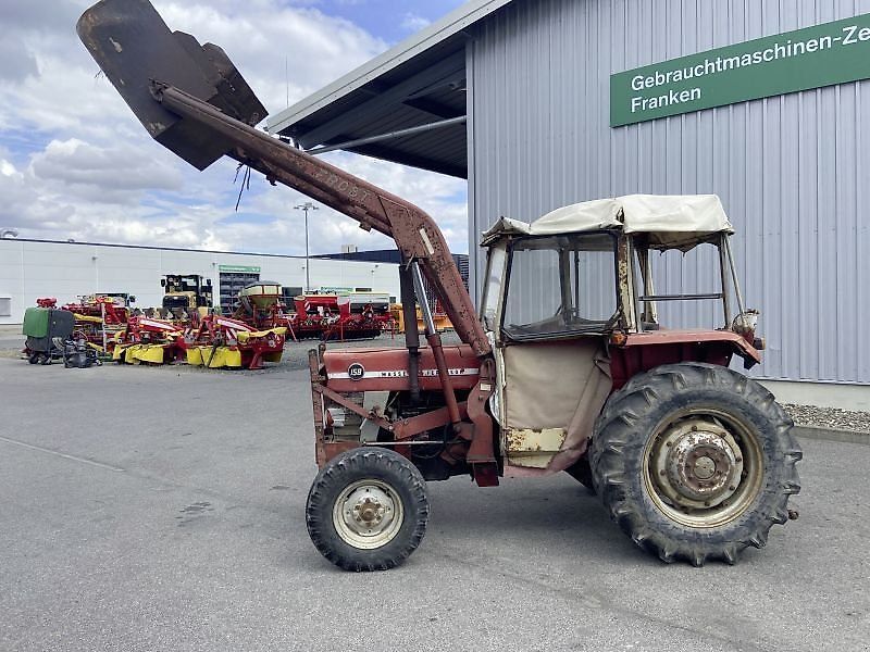 E-FARM: Massey Ferguson 158 - Empacadora - id 1VRW2YI - 5500 € - Año: 1975 - Alemania