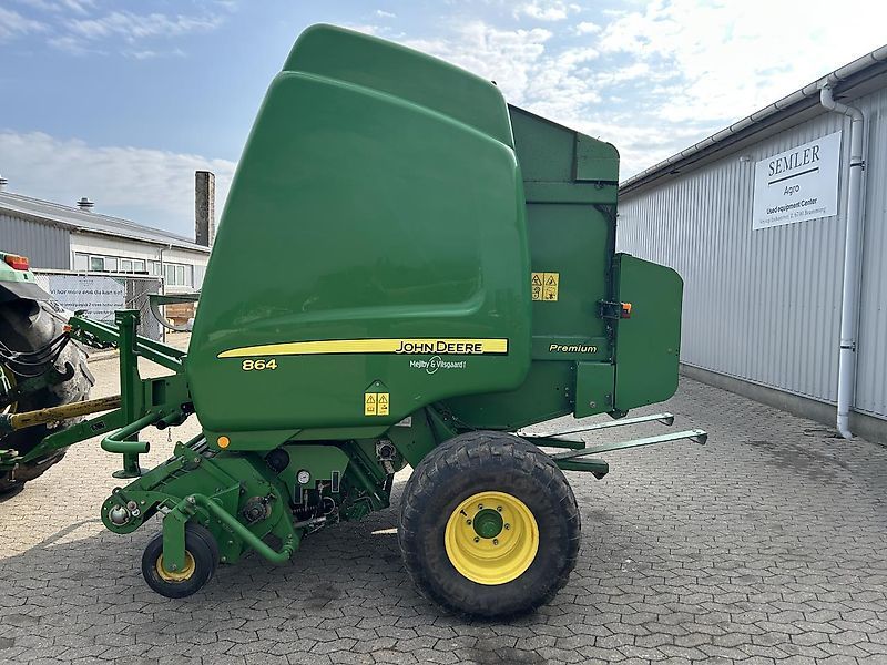 E-FARM: John Deere 864 - Presse à balles - id PP1XUTH - 17 295 € - Année: 2010 - Danemark