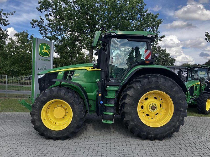 John Deere 7R 290 Tractor €190,000
