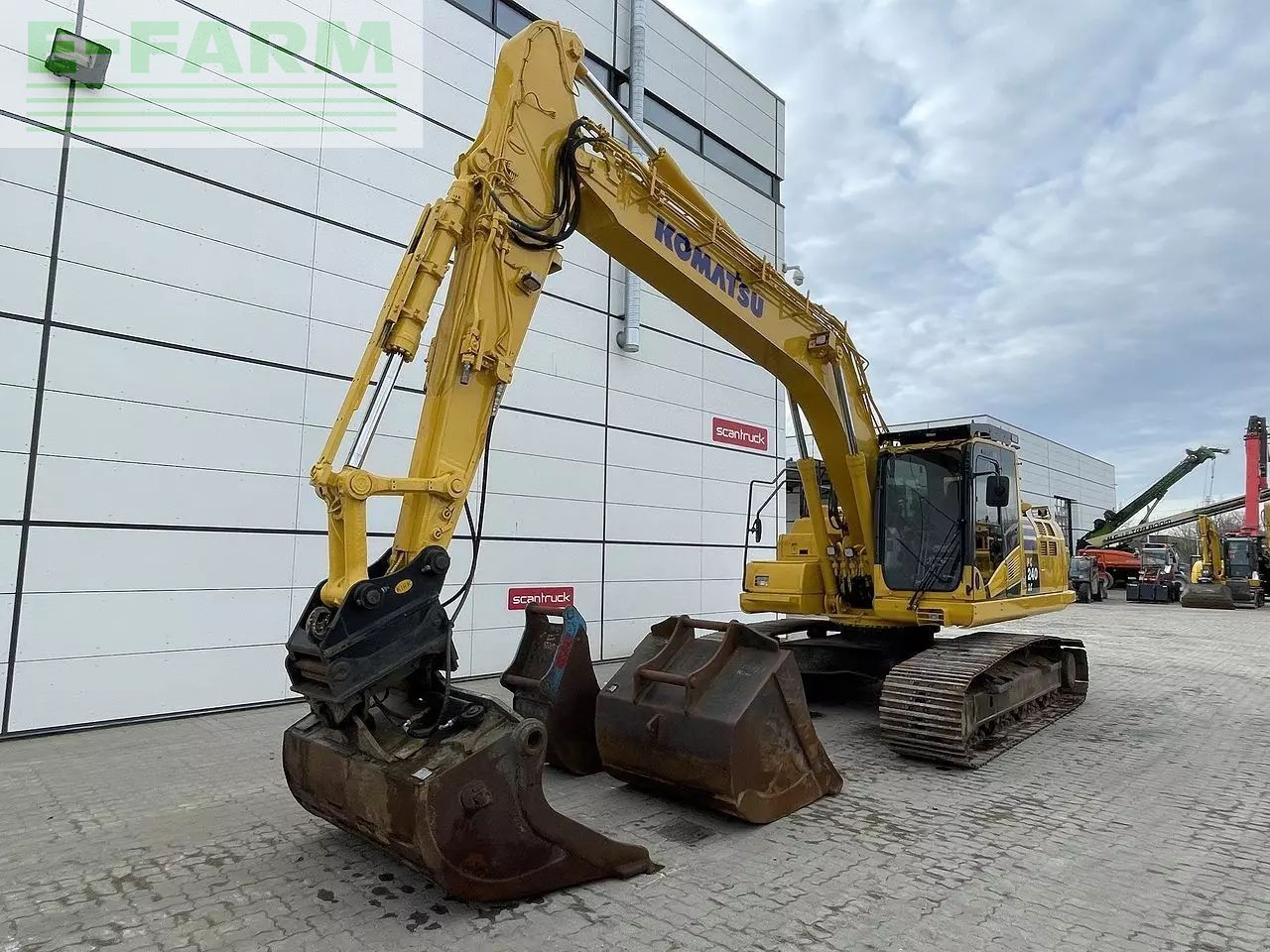 KOMATSU pc240lcd-11 Koparka