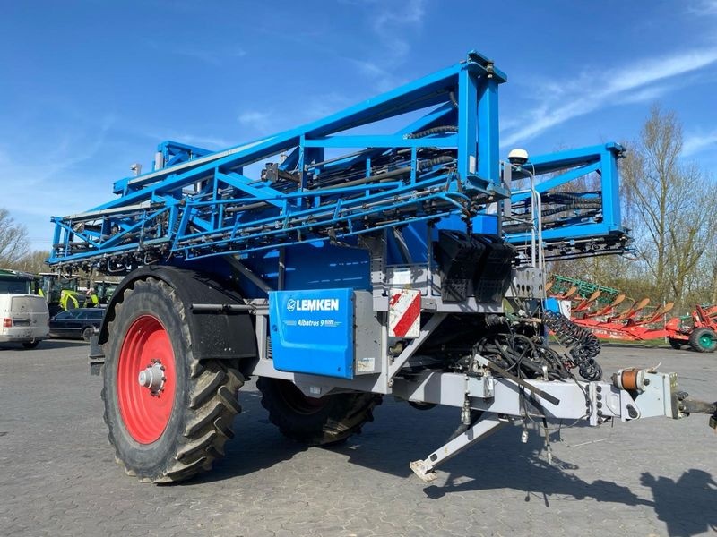 Lemken EuroTrain TC 6000 sprayers €19,500