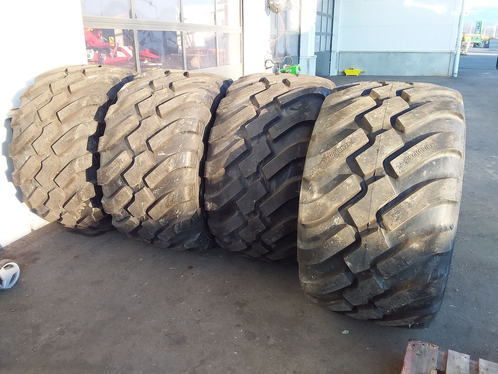 E-FARM: BKT bkt fl 630 ultra - Wheel and track - id RGH2KIT - Austria