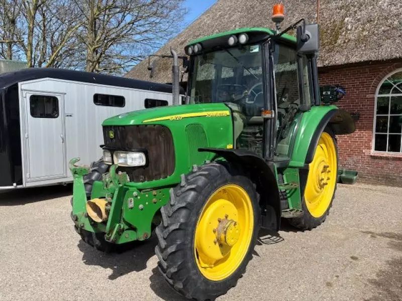John Deere 6420 Tractor €29,500