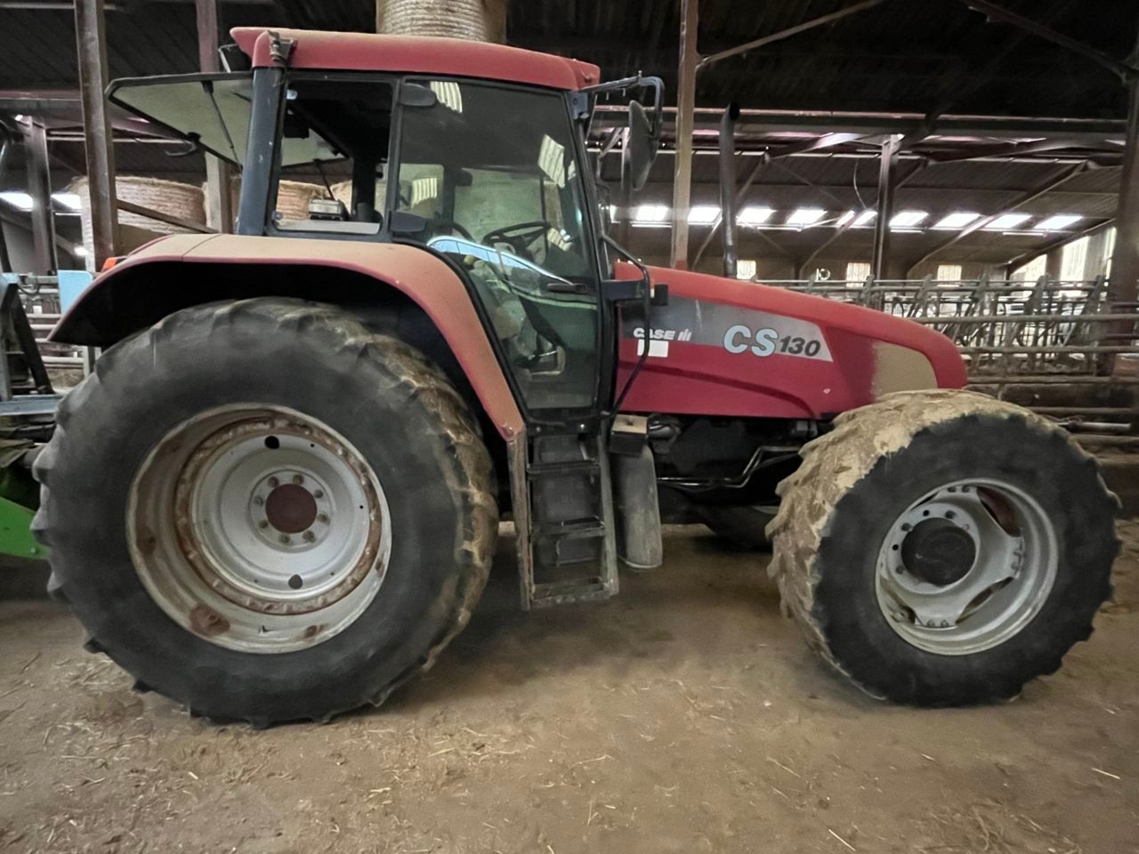 E-FARM: Case IH CS 130 - Tracteur - id CZF8W9I - 18 900 € - Année: 1999 - Lecture du nombre d'heure: 10 600,Puissance du moteur (chevaux): 130,France