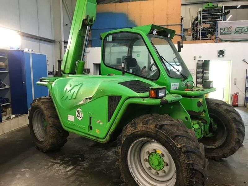 E-FARM: Merlo p 40.7 turbofarmer - Teleskoplader - id RA1DMCI - 29.800 € - Baujahr: 2009 - Abgelesene Motorstunden: 5.000,Deutschland