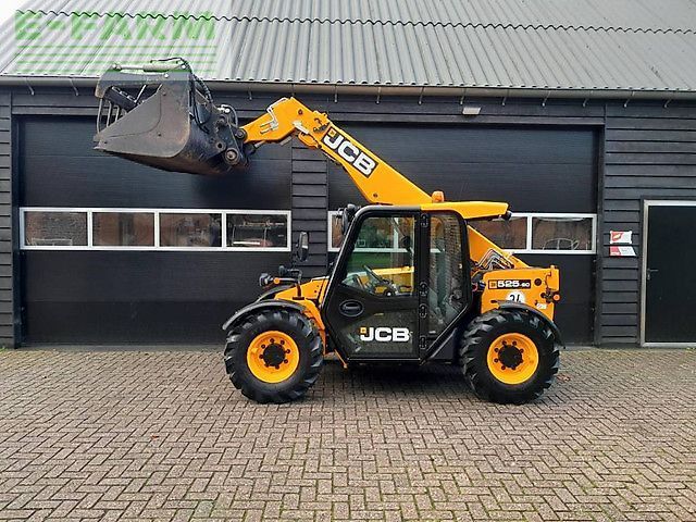 JCB 525-60 agri plus - airco - pelikaanbak Teleskoplader 33.500 €