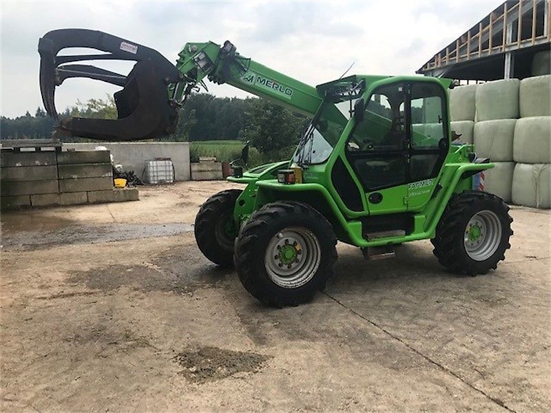 E-FARM: Merlo 34.7 verreiker - Chargeur télescopique  - id 8PDME8Y - 38 500 € - Année: 2014 - Lecture du nombre d'heure: 4 755,Pays-Bas