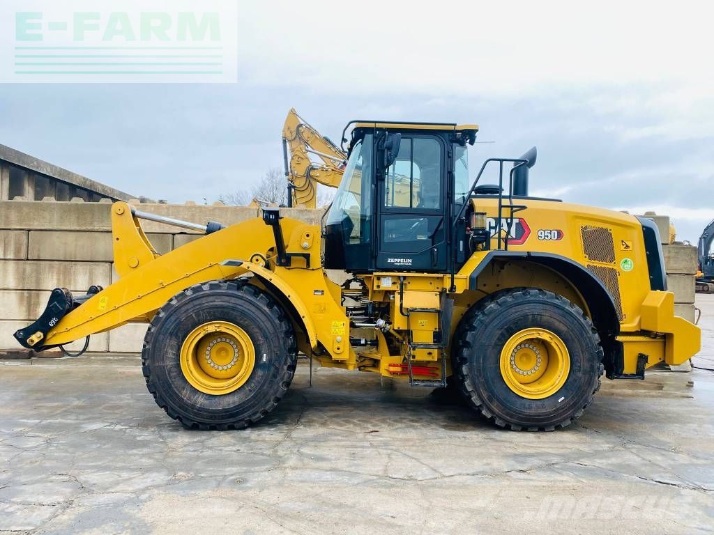 Caterpillar 950 Ładowarka kołowa 224 000 €