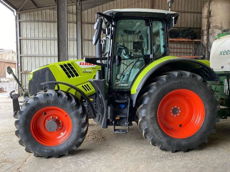 E-FARM: Claas Arion 530 CMATIC - Tractor - id 4IWJBVT - 115.000 € - Año: 2023 - Horas: 650,Francia