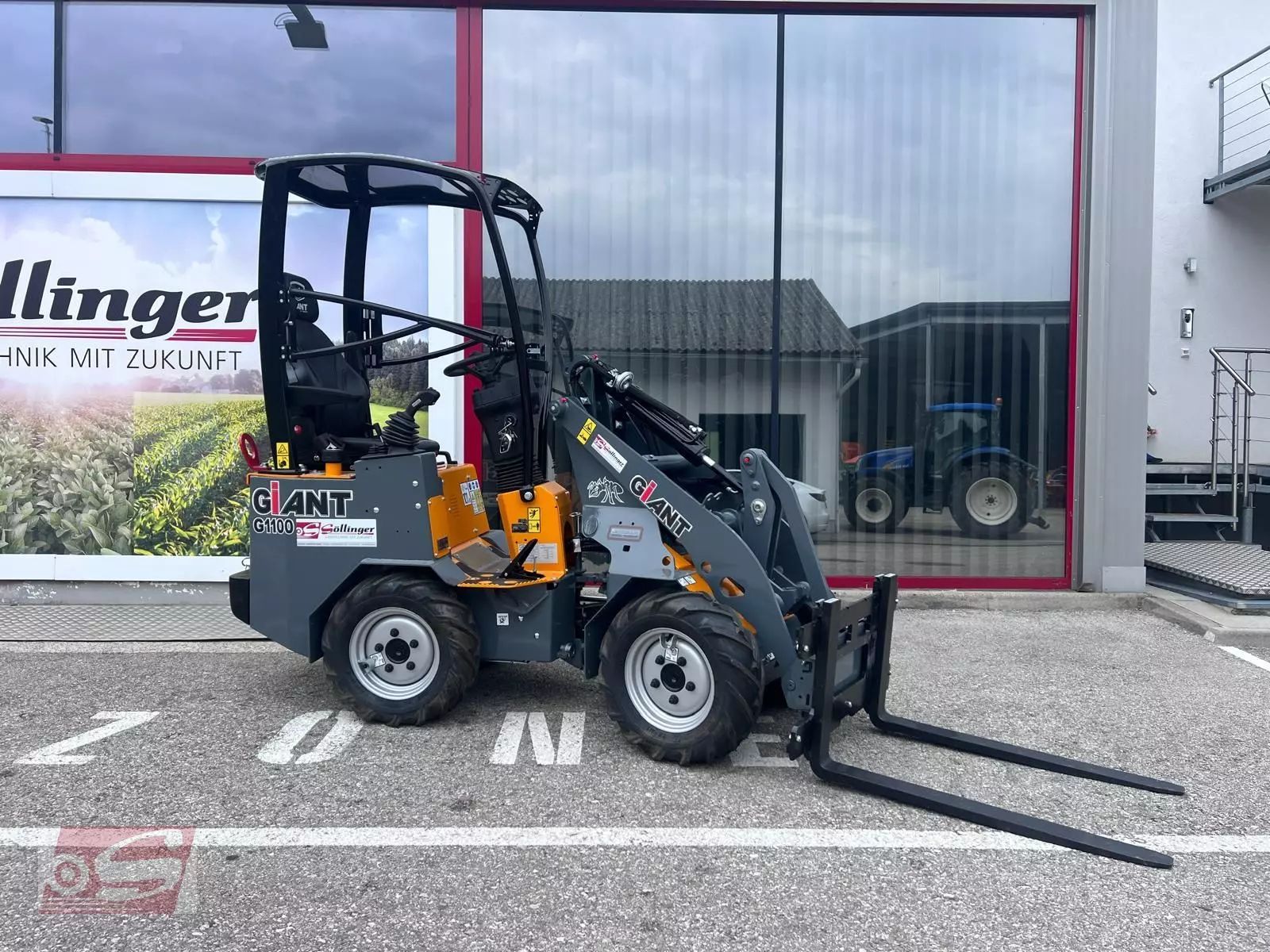 Giant g1100 trend-line Tele wheel loader €19,990