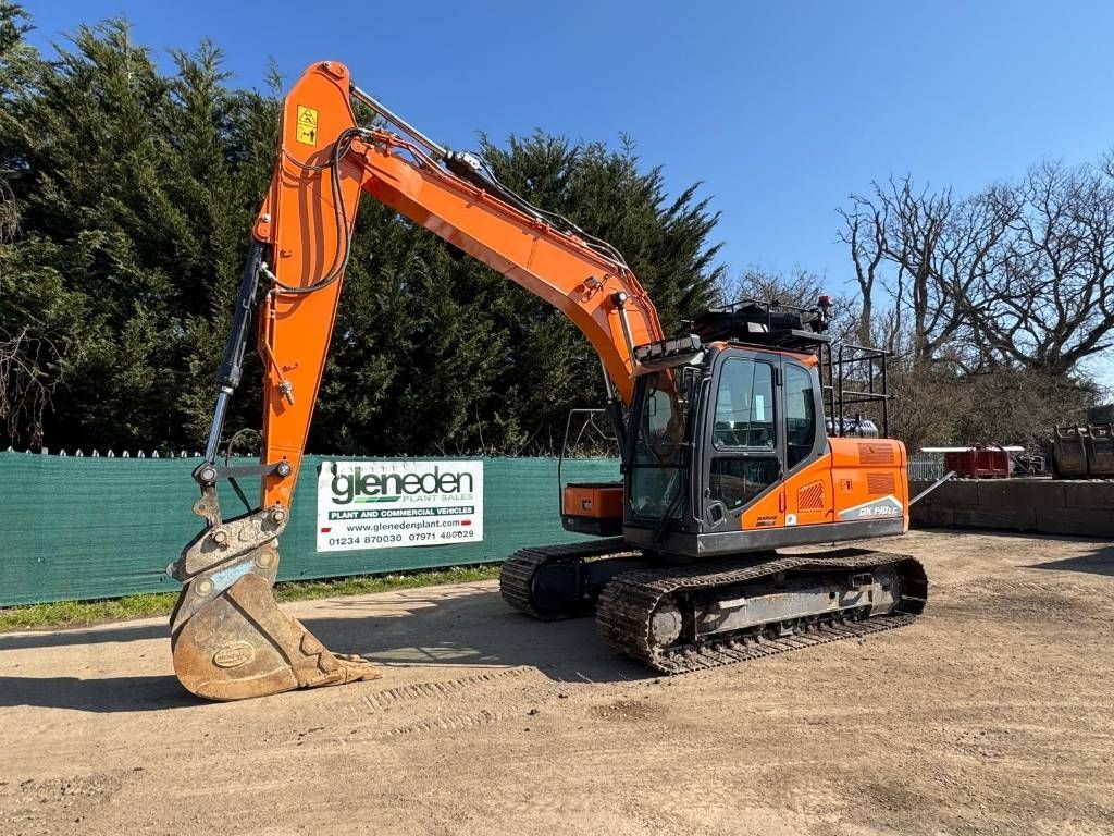 Doosan dx 140 lc Crawler excavator €44,071