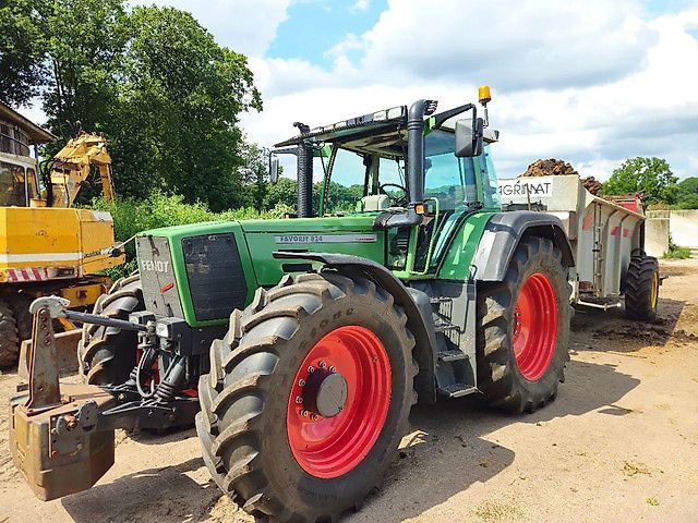 E-FARM: Fendt 818 Vario - Tractor - id I4UUJCM - 55.000 € - Horas: 17.500 - Países Bajos