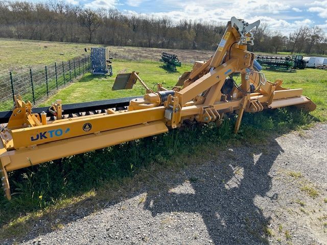 E-FARM: Alpego dk 600 - Rastra eléctrica - id KNBD2K8 - 36.000 € - Año: 2023 - Francia