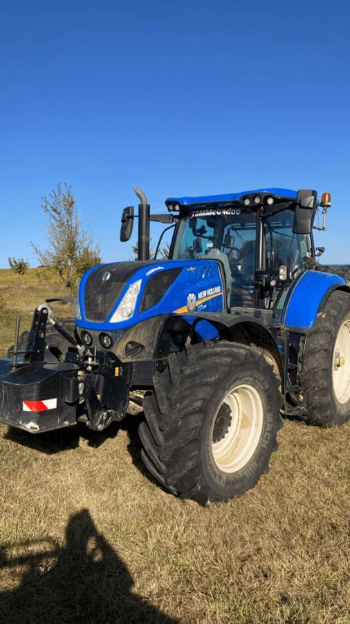 E-FARM: New Holland T7.245 - Tracteur - id 5BUQEZD - 82 000 € - Année: 2019 - Lecture du nombre d'heure: 4 600,Puissance du moteur (chevaux): 220,France