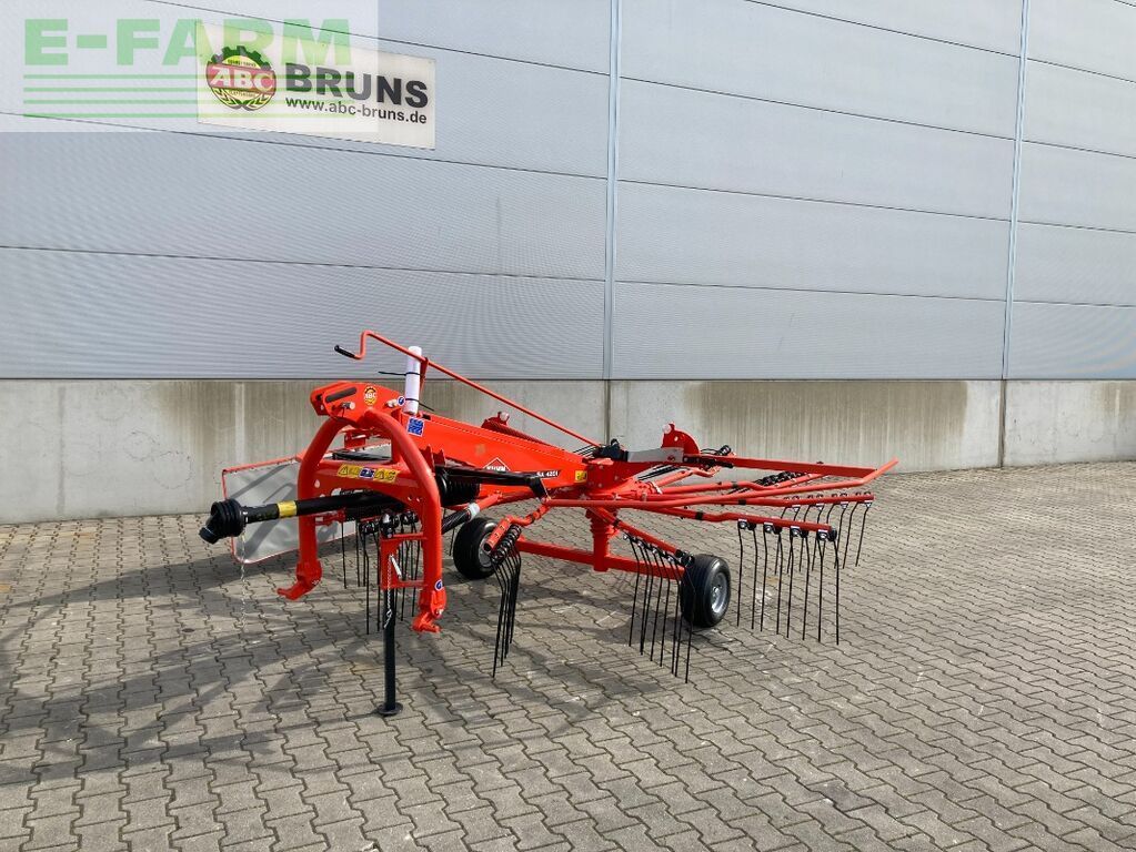 E-FARM: Kuhn GA 4201 - Faneuse - id VQWAYXI - 7 134 € - Allemagne