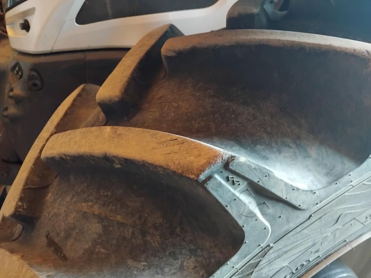 Nokian Roue et chenille 9 000 €
