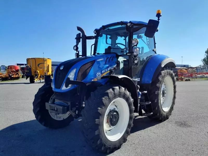 New Holland T5.110 EC Tractor €50,000