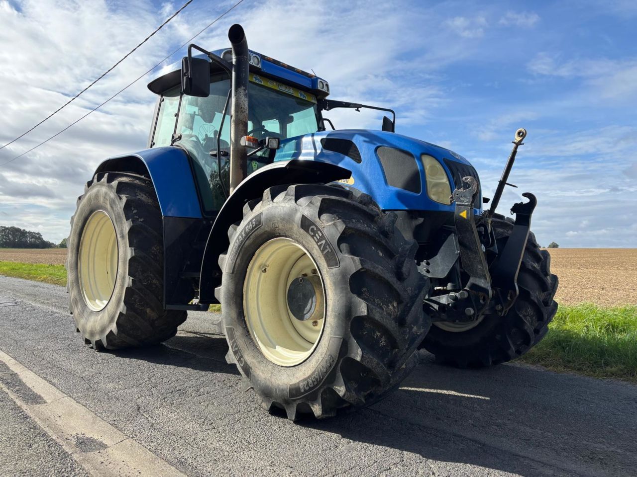 New Holland TVT 190 Traktor 38 000 €