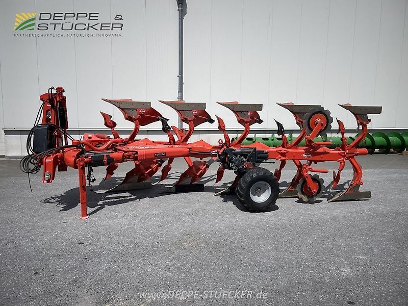 E-FARM: Kuhn varimaster l5 mit nsh und packerarm, - Pflug - id BAC9GKN - 36.900 € - Baujahr: 2023 - Deutschland