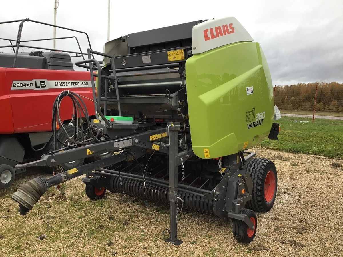 E-FARM: Claas variante 360 - Presă de balotat - id BRFWZQF - 18.500 EUR - Anul: 2014 - Numărul total de baloți produși: 13.500,Franța