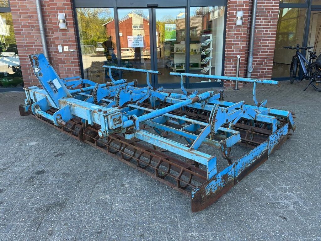 Lemken kompaktor s400 Combiné de semis 6 250 €
